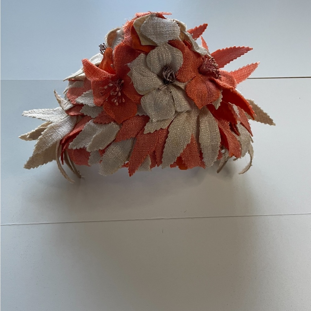 Chic Floral Hat in Orange and Cream